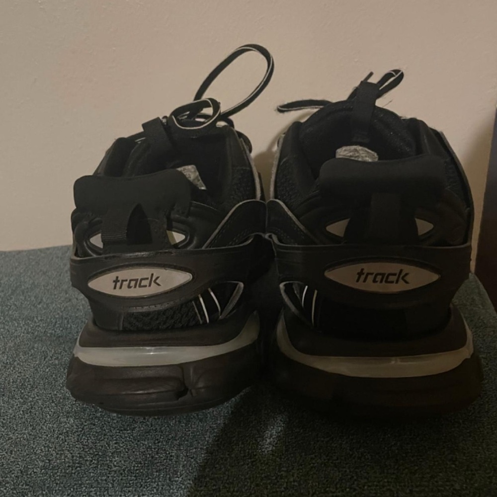 Track Black Sneakers